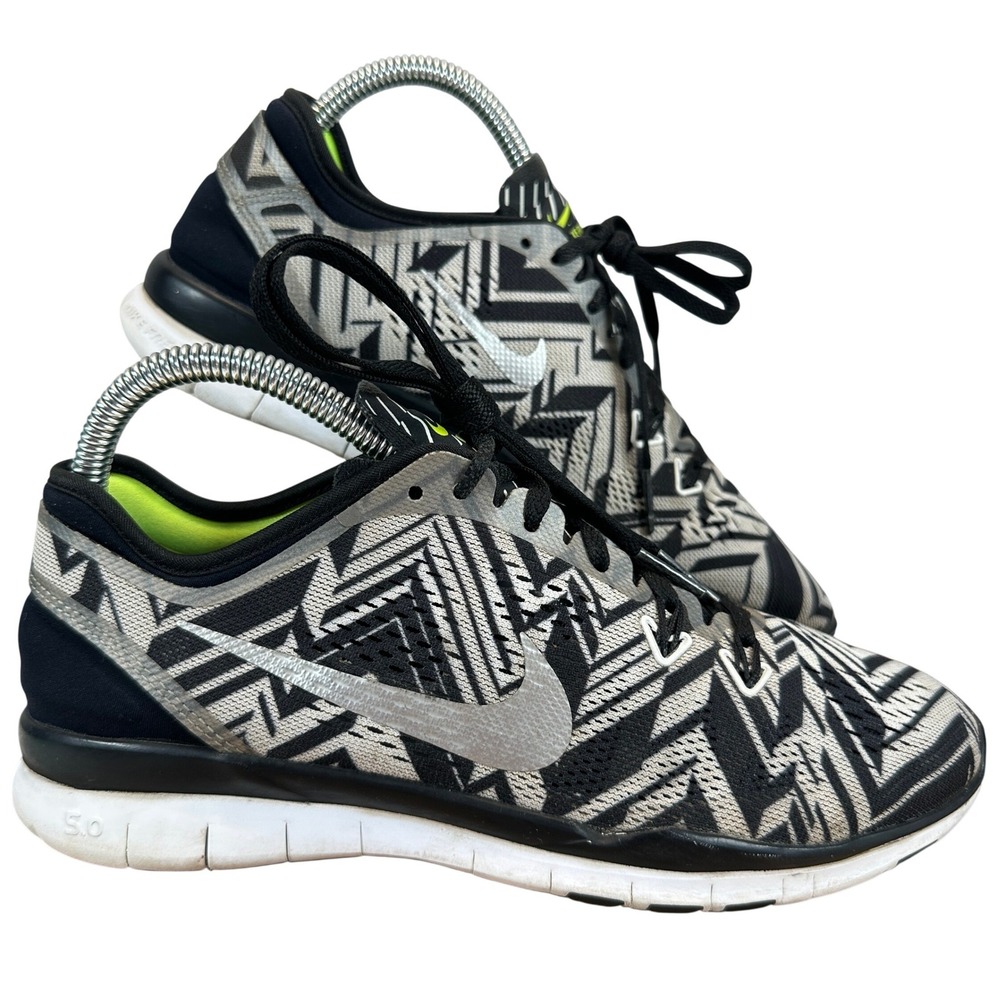Nike Free TR 5.0 Print Black Silver White Volt Zig Zag Trainer 704695-001 Sz 7
